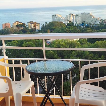 Hercules Paradise 531 Apartamento Con Vistas Al Mar Mediterraneo En Benalmadena A Pasos Del Centro Y Su Vibrante Zona Comercial Disfruta De Una Experiencia Unica En La Costa Del Sol Malaga Andalucia Well-Connected To The Airport Benalmádena Exterior foto