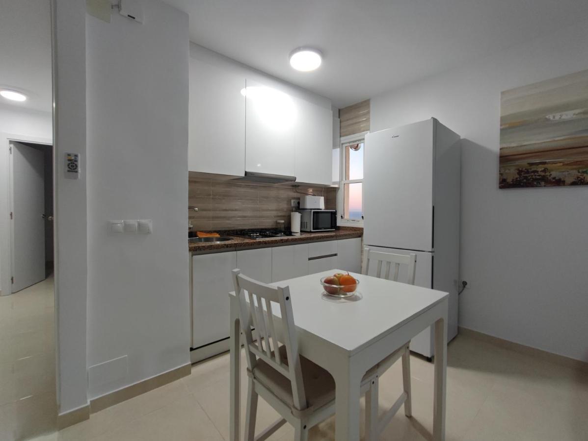 Hercules Paradise 531 Apartamento Con Vistas Al Mar Mediterraneo En Benalmadena A Pasos Del Centro Y Su Vibrante Zona Comercial Disfruta De Una Experiencia Unica En La Costa Del Sol Malaga Andalucia Well-Connected To The Airport Benalmádena Exterior foto