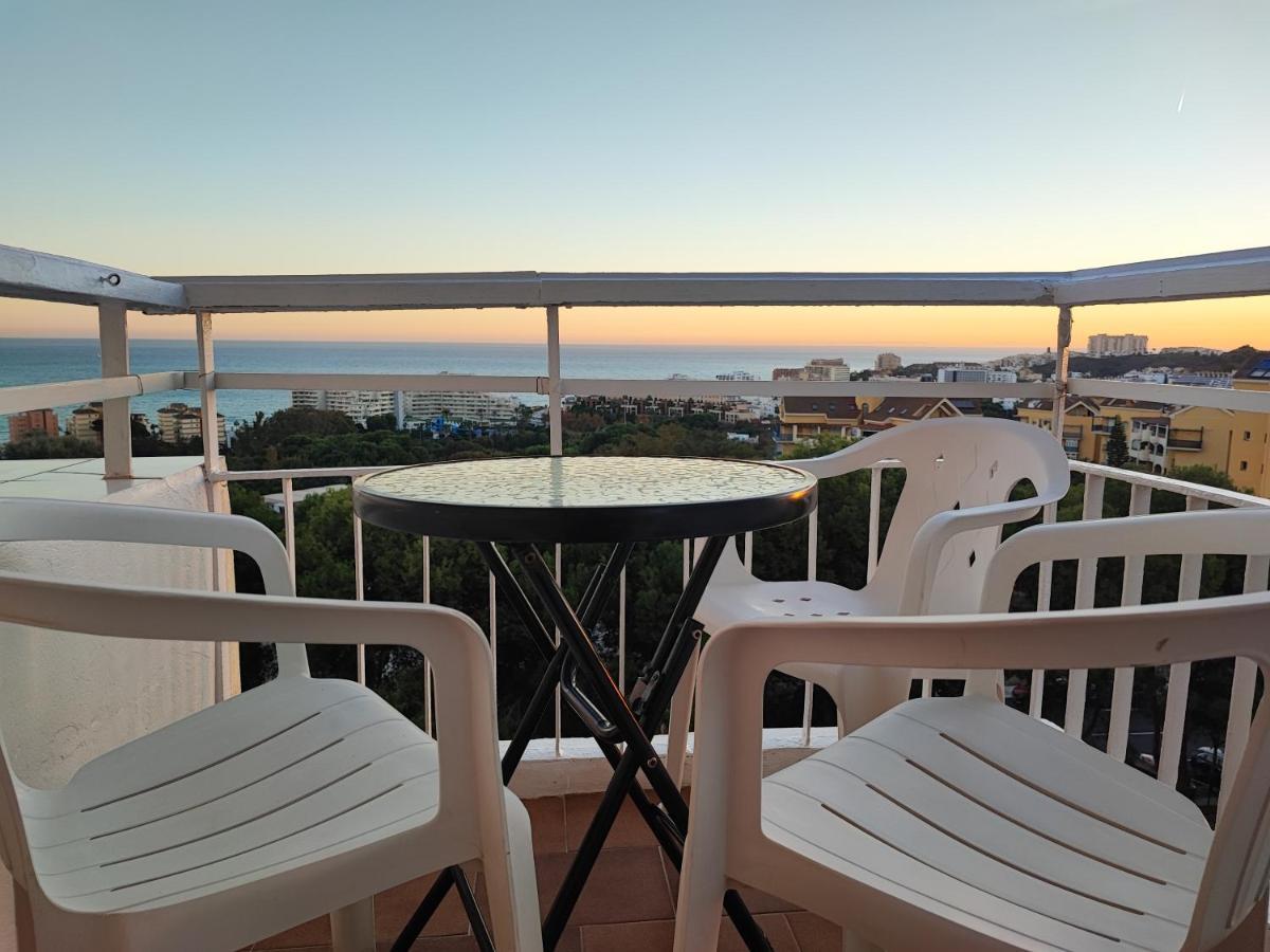 Hercules Paradise 531 Apartamento Con Vistas Al Mar Mediterraneo En Benalmadena A Pasos Del Centro Y Su Vibrante Zona Comercial Disfruta De Una Experiencia Unica En La Costa Del Sol Malaga Andalucia Well-Connected To The Airport Benalmádena Exterior foto