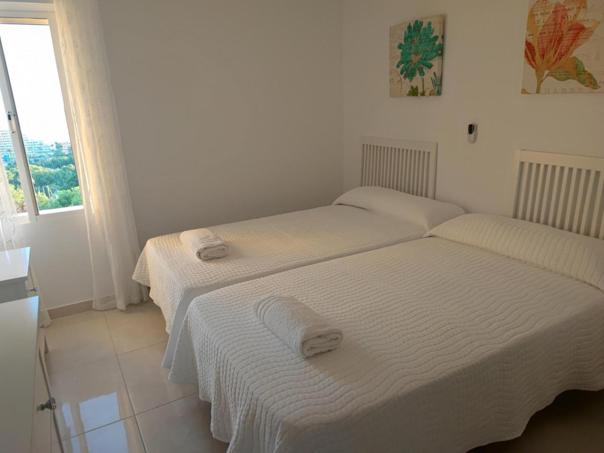 Hercules Paradise 531 Apartamento Con Vistas Al Mar Mediterraneo En Benalmadena A Pasos Del Centro Y Su Vibrante Zona Comercial Disfruta De Una Experiencia Unica En La Costa Del Sol Malaga Andalucia Well-Connected To The Airport Benalmádena Exterior foto